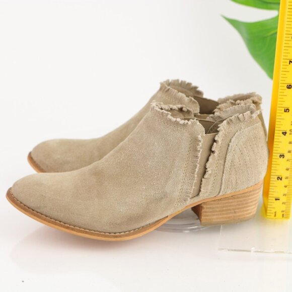 Rebels Womens Chlesea Boot Size 10 Tan Beige Suede Fringe Trim Block Heel - Picture 6 of 11